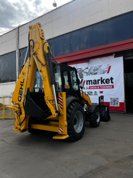 Экскаватор-погрузчик GEHL GBL-X-920