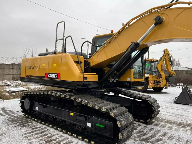 Гусеничные экскаваторы Одноковшовые строительные экскаваторыCarter CT195-8С, тип двигателя Дизельный жидкостного охлаждения, мощность двигателя 120 / 163.15 кВт / л/с, емкость ковша 0.8 м3, эксплуатационная масса 20500 кг