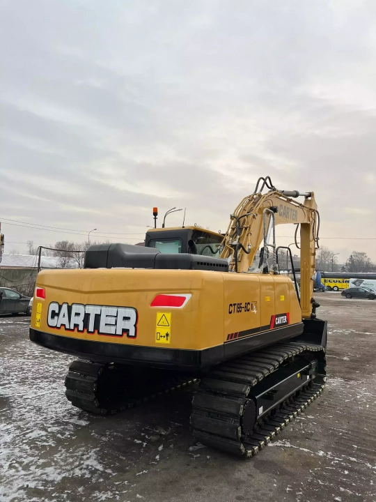 Гусеничные экскаваторы Одноковшовые строительные экскаваторыCarter CT195-8С, тип двигателя Дизельный жидкостного охлаждения, мощность двигателя 120 / 163.15 кВт / л/с, емкость ковша 0.8 м3, эксплуатационная масса 20500 кг
