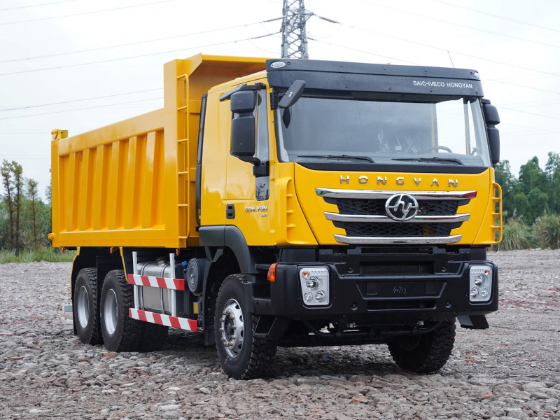 Самосвал Hongyan 6х4 в новой модификации, грузоподъемность 18500 кг