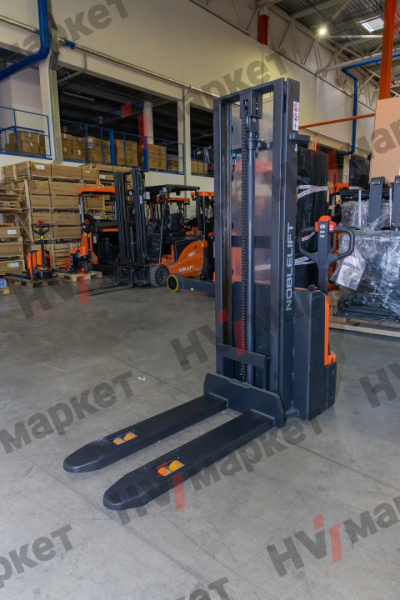 Самоходный штабелер Noblelift ECL15B duplex mast (В-3600мм), грузоподъемность 1500 кг, тип питания АКБ