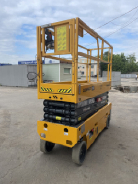 Ножничный подъемник Compact Haulotte 10 N, рабочая высота 9.8 м
